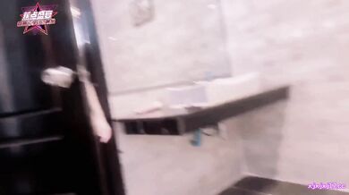 【精东影业】jdsy-015 爸爸在我的屁眼里喷射